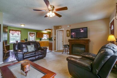 202 Cessna Ln, Shelbyville, TN 37160 - photo 3