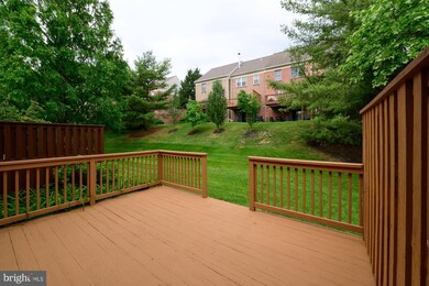 4 Mayapple Ct, Towson, MD 21286 - photo 5