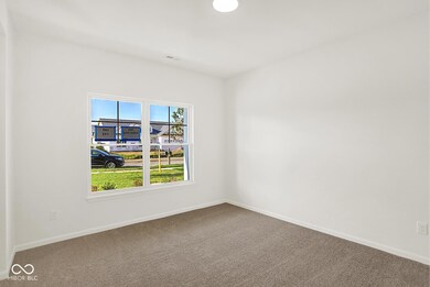 7056 Jackson Dr, Cumberland, IN 46229 - photo 5