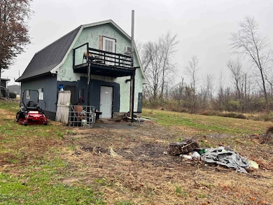 917.5 N Section St, Sullivan, IN 47882 - photo 6