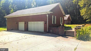 20 Holly Ln, Pilesgrove, NJ 08098 - photo 4