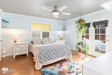 16-Primary Bedroom_ELI02431-Edit