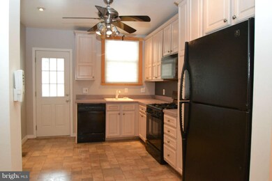 630 S Curley St, Baltimore, MD 21224 - photo 2