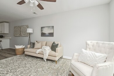 100 Henry Dr unit 609, Burns, TN 37029 - photo 2