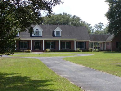 2449 Bonanza Dr, Cantonment, FL 32533 - photo 2