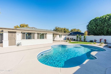 3615 E Clarendon Ave, Phoenix, AZ 85018 - photo 3