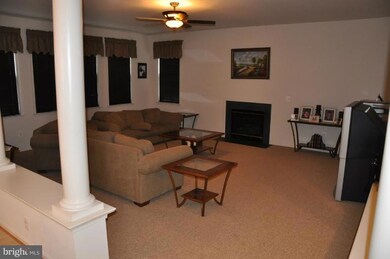 10279 Stewards Chance Ln, White Plains, MD 20695 - photo 3