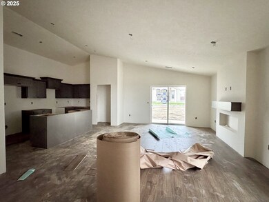 562 Taft St, Umatilla, OR 97882 - photo 4