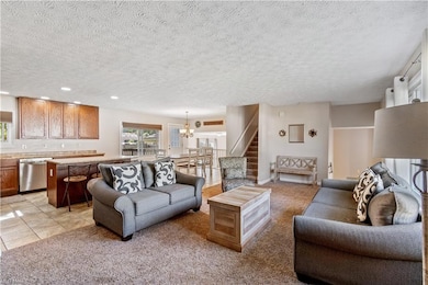 749 Maplewood Ave, Sheffield Lake, OH 44054 - photo 6