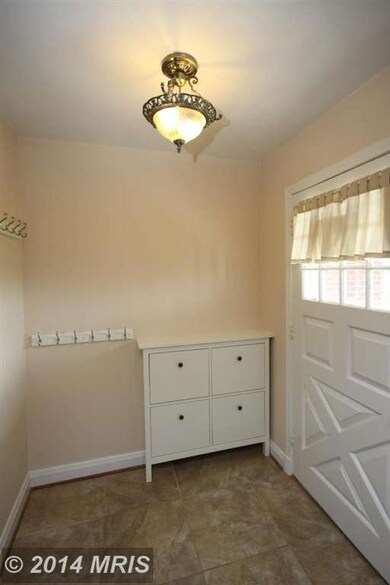 2930 Offutt Rd, Randallstown, MD 21133 - photo 3