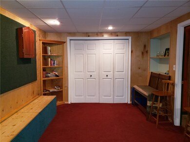 25 Ophelia St, Providence, RI 02909 - photo 7