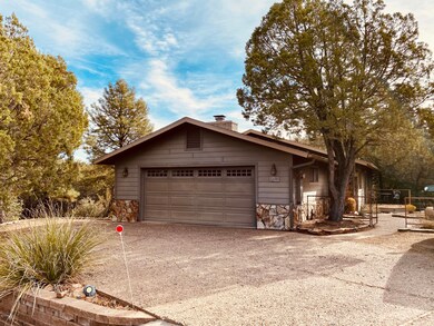 1032 Hyland Exterior