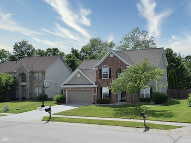 10212 Hawks Lake Dr, Fishers, IN 46037 - photo 4