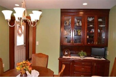 13 Cedar St, Millis, MA 02054 - photo 5