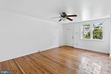 726 Rively Ave, Glenolden, PA 19036 - photo 2