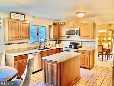 5009 Apple Ln, Mohnton, PA 19540 - photo 7