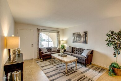 804 W Orion St unit 6, Tempe, AZ 85283 - photo 6