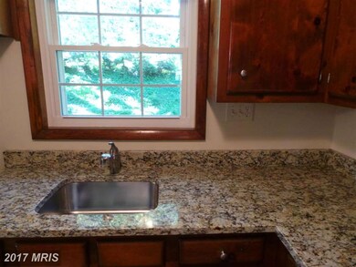 3904 Larchwood Rd, Falls Church, VA 22041 - photo 4