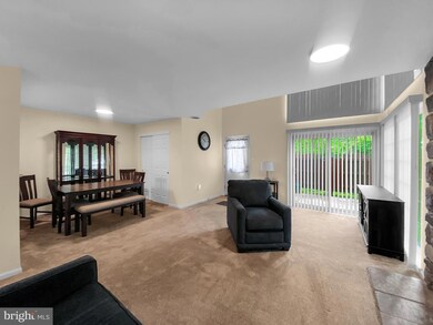 431 Patrick Place unit 31, Chalfont, PA 18914 - photo 3