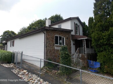1076 N Church St, Hazleton, PA 18202 - photo 2