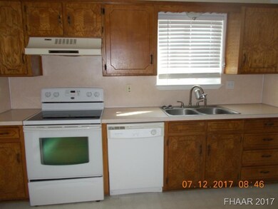 112 Myra Lou Ave, Copperas Cove, TX 76522 - photo 5