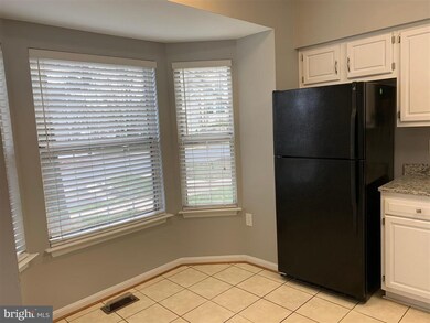 15796 Widewater Dr, Dumfries, VA 22025 - photo 7