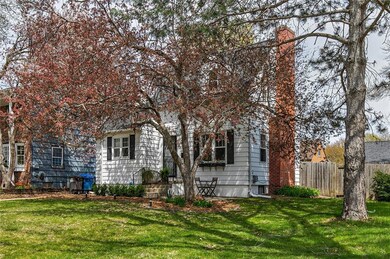 2829 45th St, Des Moines, IA 50310 - photo 2