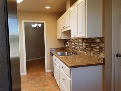 14037 N Palm Ridge Dr W, Sun City, AZ 85351 - photo 5