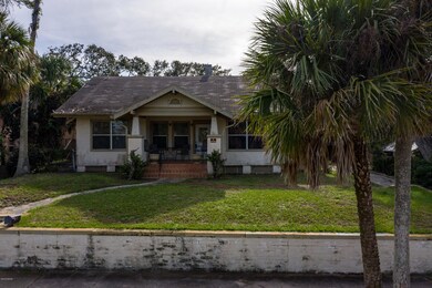 220 Riverview Dr Print Ready-4