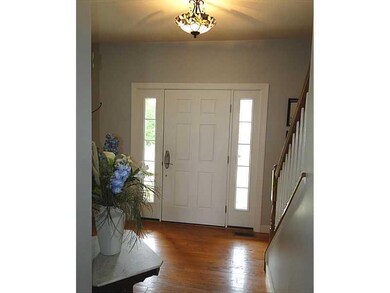 Entry/Foyer.