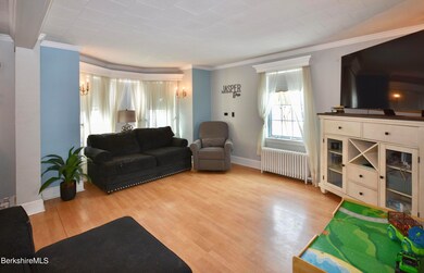 11 Pearl St, Adams, MA 01220 - photo 3