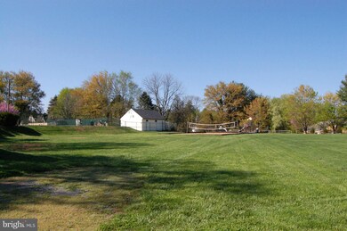 3 Locust St, Middleburg, VA 20117 - photo 5