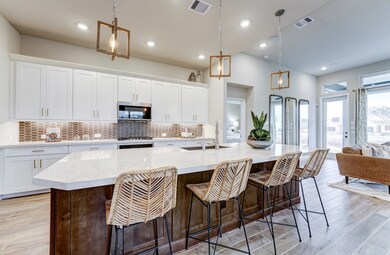 Reflection Kitchen 