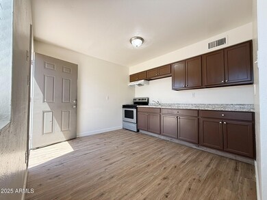 5918 W Alice Ave unit 4, Glendale, AZ 85302 - photo 4
