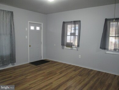 1208 Locust St, Enola, PA 17025 - photo 2