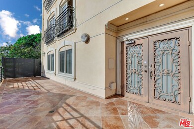 918 S Wooster St unit 1, Los Angeles, CA 90035 - photo 3