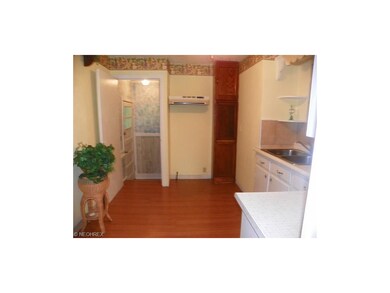 Light and airy kitchen handy step saver  newer flooring
