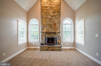 43181 Valiant Dr, Chantilly, VA 20152 - photo 4