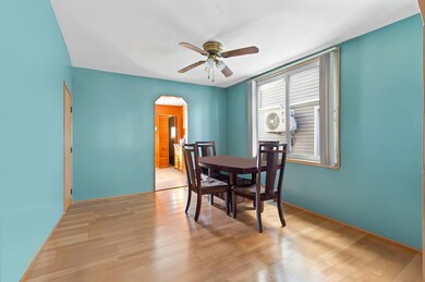58-40 61st St, Flushing, NY 11378 - photo 4