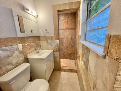 2002 Melissa Ln, Springdale, AR 72762 - photo 7