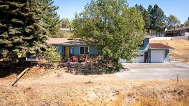 1641 Llanada St, Klamath Falls, OR 97601 - photo 2