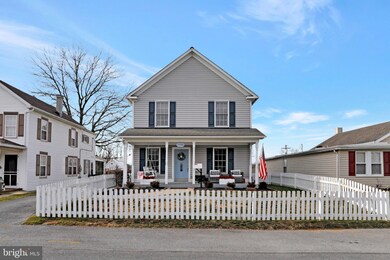 1105 Corbett St, Hagerstown, MD 21740 - photo 2