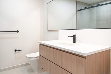 267 Main St unit 302, New Britain, CT 06051 - photo 2