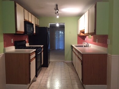 200 Heroux Blvd unit 2005, Cumberland, RI 02864 - photo 2