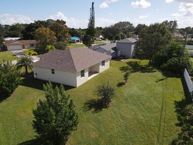 1602 SW Buffum Ln, Port Saint Lucie, FL 34984 - photo 4