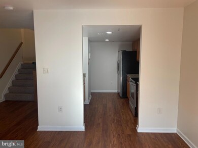 7906 Bayshore Dr unit 11, Laurel, MD 20707 - photo 6
