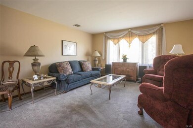 3597 Michigan Ct, Bethlehem, PA 18020 - photo 4