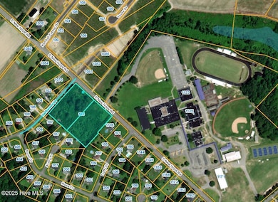 103 E Kelliwood, Goldsboro, NC 27534 - photo 2