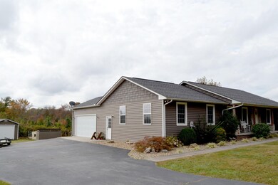 1303 Earl Jones Rd, Crossville, TN 38555 - photo 6