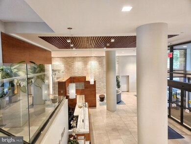 Lakeside Plaza Condominium unit 924, Baileys Crossroads, VA 22041 - photo 3